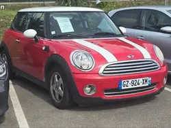Rouge Utilisé 2009 Mini Cooper Citadine | 7 990 € (Prix assez cher)