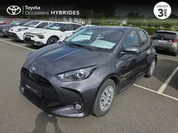 Gris Utilisé 2022 Toyota Yaris Hybrid Business Edition | 17 490 € (Super prix)