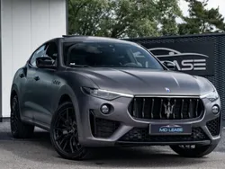 Gris Utilisé 2021 Maserati Levante SUV | 94 900 €