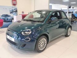 Vert Nouvelle 2025 Fiat 500e Collezione Citadine | 25 790 €