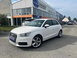 Blanc Utilisé 2015 Audi A1 Ambiente Citadine | 11 980 €