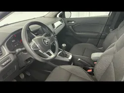 Gris Utilisé 2024 Renault Captur Evolution SUV | 18 999 € (Prix juste)