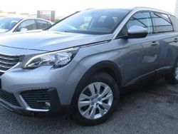 Utilisé 2017 Peugeot 5008 Allure Monospace | 11 990 € (Prix juste)