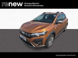 Orange Utilisé 2023 Dacia Sandero Expression Citadine | 16 490 € (Prix juste)