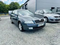 Gris Utilisé 2007 Skoda Octavia Ambiente Berline | 4 300 €