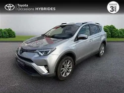 Utilisé 2018 Toyota RAV4 Hybrid Edition SUV | 23 990 € (Prix juste)