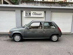 Gris Utilisé 1989 Renault R5 Citadine | 18 274 €