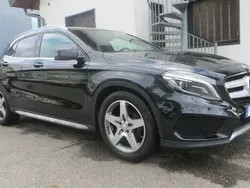 Noir Utilisé 2015 Mercedes GLA200 Business SUV | 19 000 € (Prix juste)