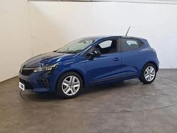 Bleu Nouvelle 2025 Renault Clio V Evolution Berline | 19 899 € (Prix cher)