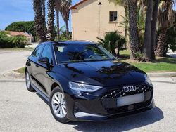 Noir Utilisé 2024 Audi A3 Sportback Berline | 27 990 € (Bon prix)