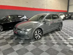 Gris Utilisé 2021 VW Golf VIII Business Berline | 22 490 € (Prix assez cher)