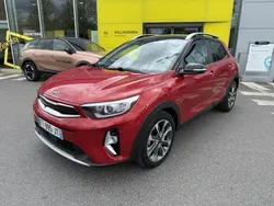 Rouge Utilisé 2020 Kia Stonic Launch Edition SUV | 16 289 € (Prix juste)
