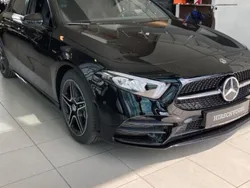 Utilisé 2022 Mercedes A180 AMG line Berline | 34 900 € (Prix cher)
