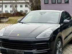 Utilisé 2019 Porsche Cayenne S Sport SUV | 69 900 €