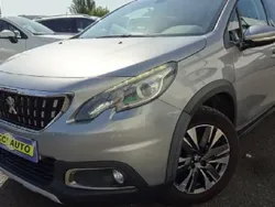 Utilisé 2017 Peugeot 2008 Allure SUV | 9 790 € (Prix cher)