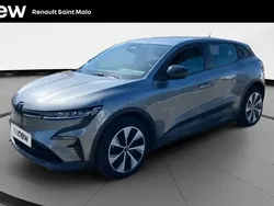 Gris Utilisé 2022 Renault Mégane Evolution Berline | 21 990 € (Prix juste)