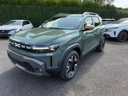 Vert Nouvelle 2025 Dacia Duster Extreme SUV | 27 490 € (Prix juste)