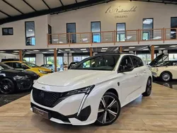 Blanc Utilisé 2023 Peugeot 308 GT Berline | 24 990 € (Prix cher)