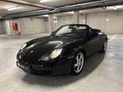 Noir Occasion 2000 Porsche 911 Carrera 4 Cabriolet | 45 000 € (Prix juste)