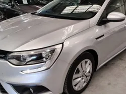 Utilisé 2017 Renault Mégane IV Business Berline | 9 490 € (Prix juste)