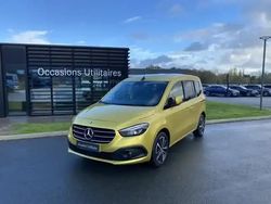 Jaune Occasion 2022 Mercedes 180 Progressive Berline | 23 900 €