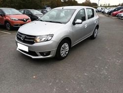 Gris Utilisé 2014 Dacia Sandero Lauréate Citadine | 6 990 € (Prix juste)