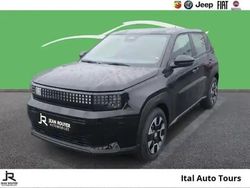 Noir cinema métallisé Utilisé 2025 Fiat Grande Panda SUV | 20 989 €