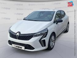 Blanc Utilisé 2024 Renault Clio V Evolution Berline | 16 299 € (Prix juste)