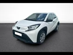 Blanc Utilisé 2023 Toyota Aygo Active Citadine | 13 990 € (Prix juste)