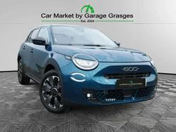 Bleu Nouvelle 2025 Fiat 600 La Prima Berline | 27 490 € (Prix juste)