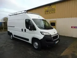 Utilisé 2019 Peugeot Boxer Premium Van | 22 800 € (Prix juste)