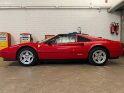 Rouge Occasion 1986 Ferrari 328 Cabriolet | 86 900 €