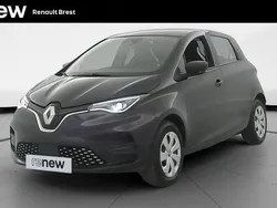 Violet Utilisé 2023 Renault Zoe Equilibre Citadine | 18 990 € (Prix assez cher)