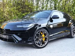 Noir Utilisé 2024 Lamborghini Urus SUV | 359 000 € (Prix assez cher)