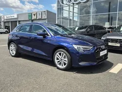 Bleu navarre métallisé Nouvelle 2025 Audi A3 Business | 35 890 €