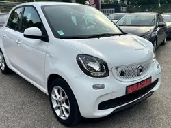 Utilisé 2019 Smart ForFour Electric Drive Passion Citadine | 9 990 € (Prix juste)