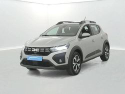 Gris Utilisé 2024 Dacia Sandero Expression Citadine | 15 790 € (Prix juste)