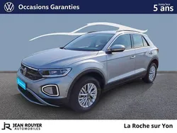 Gris Utilisé 2024 VW T-Roc Life SUV | 29 990 € (Prix juste)