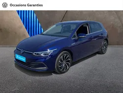 Utilisé 2024 VW Golf VIII Style Berline | 30 979 € (Prix assez cher)