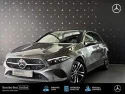 Gris Utilisé 2025 Mercedes A200 Berline | 37 489 € (Prix juste)
