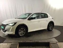 Blanc Utilisé 2023 Peugeot e-208 Style Citadine | 17 999 € (Bon prix)