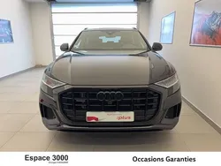 Noir mythe métallisé Utilisé 2023 Audi Q8 S-Line SUV | 82 890 € (Prix juste)