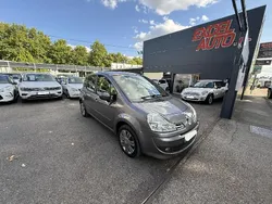 Utilisé 2013 Renault Modus Dynamique Monospace | 3 990 € (Prix juste)