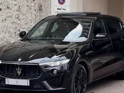 Noir Utilisé 2018 Maserati Levante SUV | 64 990 € (Prix cher)
