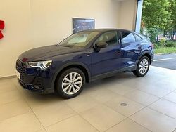 Bleu navarre métallisé Utilisé 2025 Audi Q3 Sportback S-Line SUV | 44 980 €