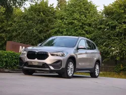 Gris Utilisé 2021 BMW X1 Sport Line SUV | 20 500 € (Super prix)