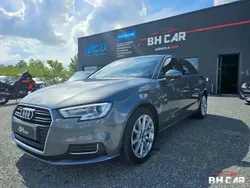 Gris Utilisé 2019 Audi A3 Sportback Design Berline | 16 990 € (Prix juste)