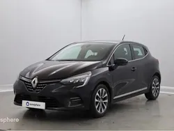 Noir Utilisé 2021 Renault Clio V Intens Berline | 14 299 € (Prix juste)