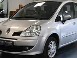 Utilisé 2008 Renault Grand Modus Dynamique Monospace | 5 496 €