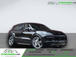 Utilisé 2018 Porsche Cayenne Turbo SUV | 90 400 € (Prix juste)